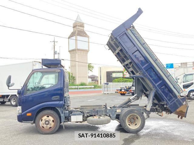 Hino DUTRO 2020-11 8848809-4