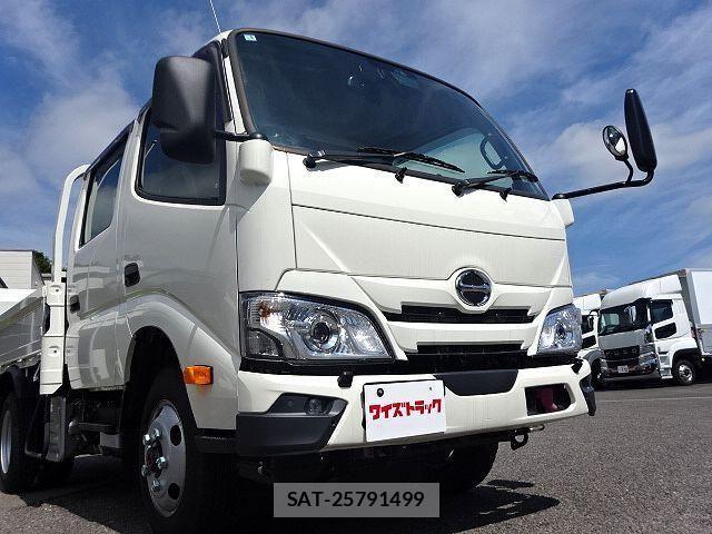 Hino DUTRO 2026-01 8848779-8