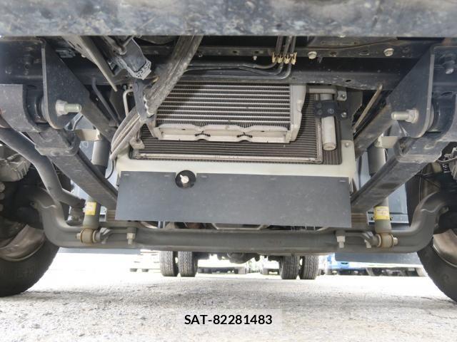 Hino DUTRO 2020-08 8848781-16