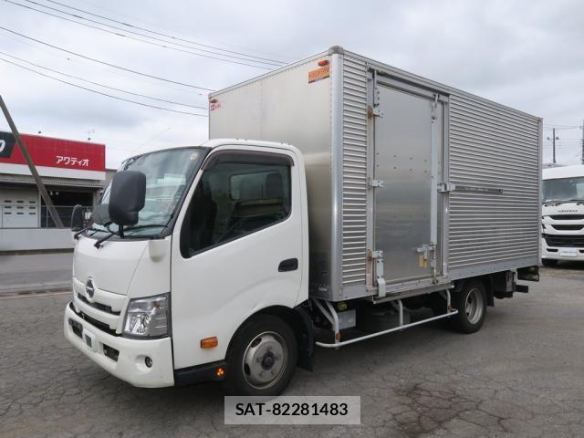 Hino DUTRO 2020-08 8848781-1