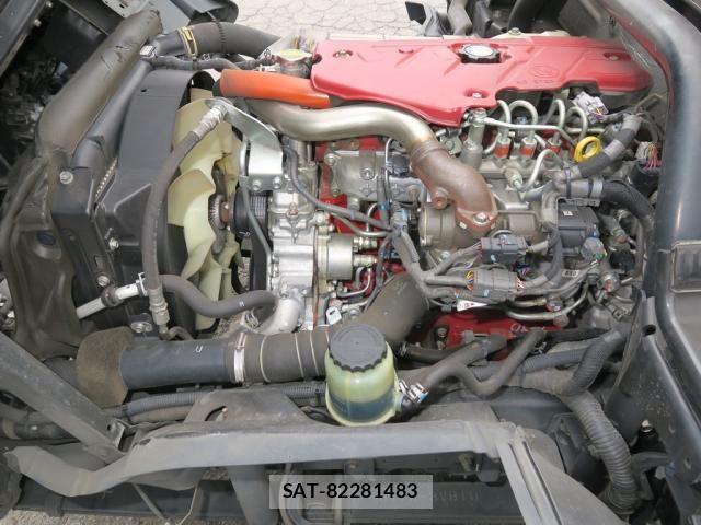 Hino DUTRO 2020-08 8848781-21