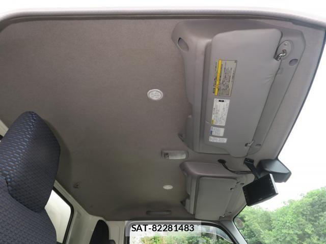Hino DUTRO 2020-08 8848781-23