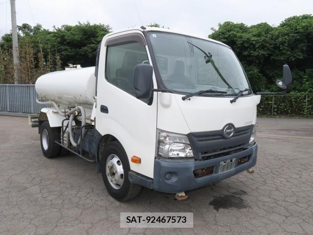 Hino DUTRO 2018-07 8848783-0
