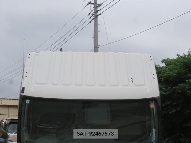 Hino DUTRO 2018-07 8848783-9