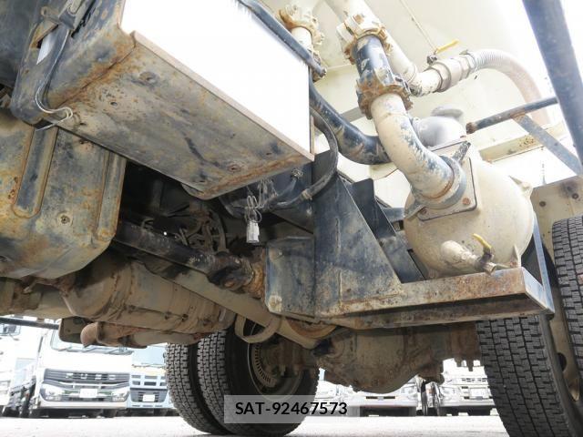 Hino DUTRO 2018-07 8848783-19
