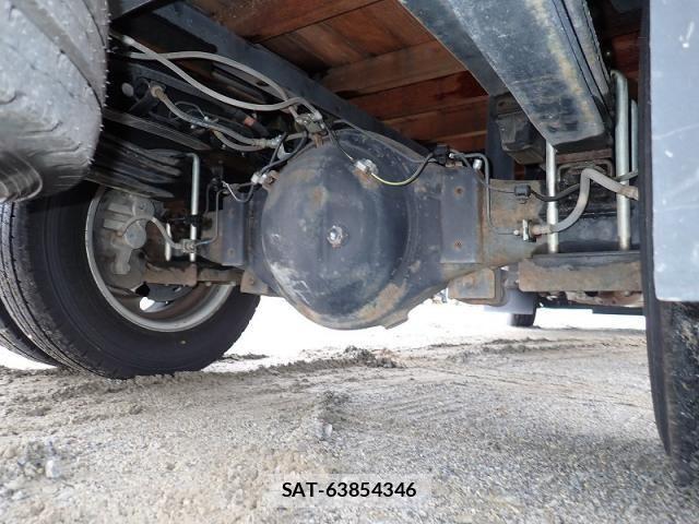 Hino DUTRO 2018-02 8848797-17