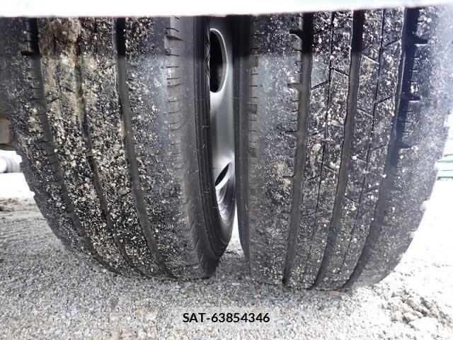 Hino DUTRO 2018-02 8848797-18
