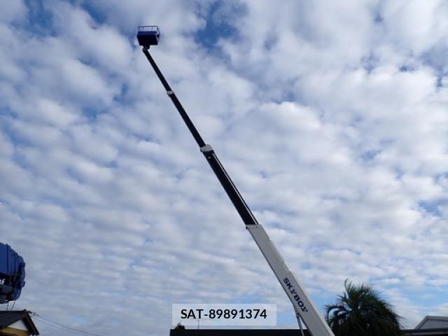 Hino DUTRO 2012-12 8848782-18
