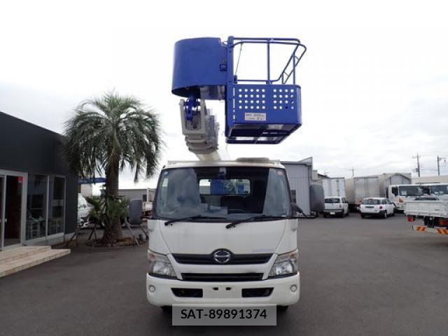 Hino DUTRO 2012-12 8848782-1