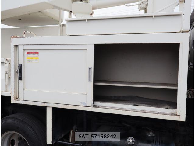 Hino DUTRO 2018-01 8848793-5