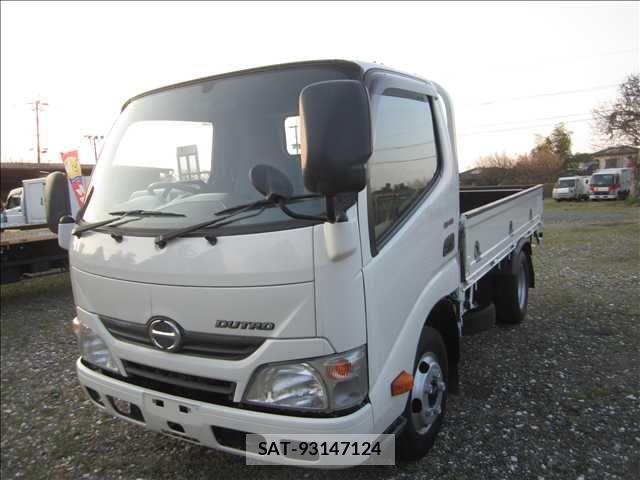 Hino DUTRO 2016-09 8848794-0
