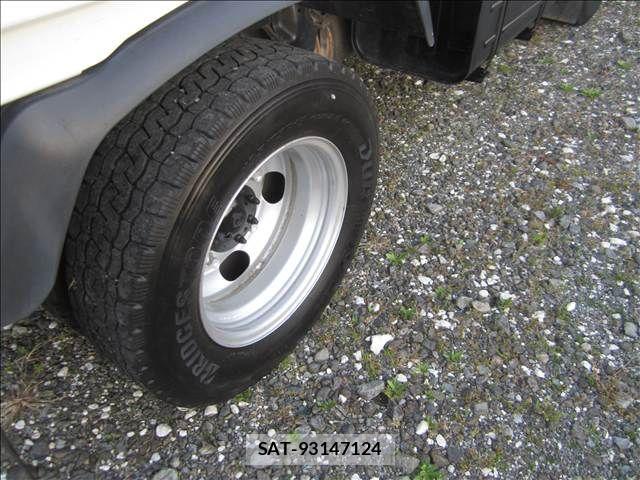 Hino DUTRO 2016-09 8848794-5