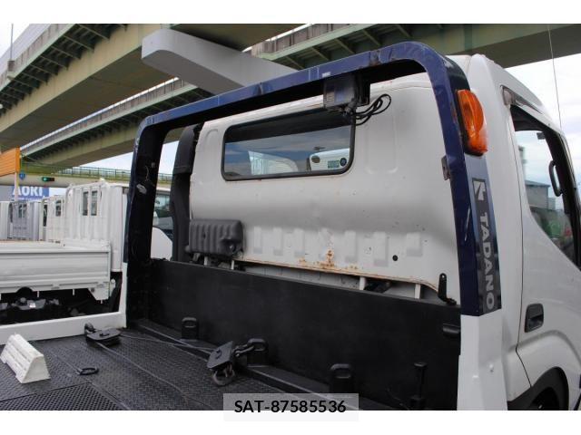 Hino DUTRO 2005-05 8848800-11