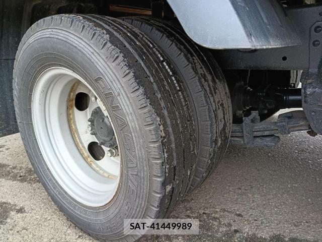 Hino DUTRO 2017-08 8870880-11