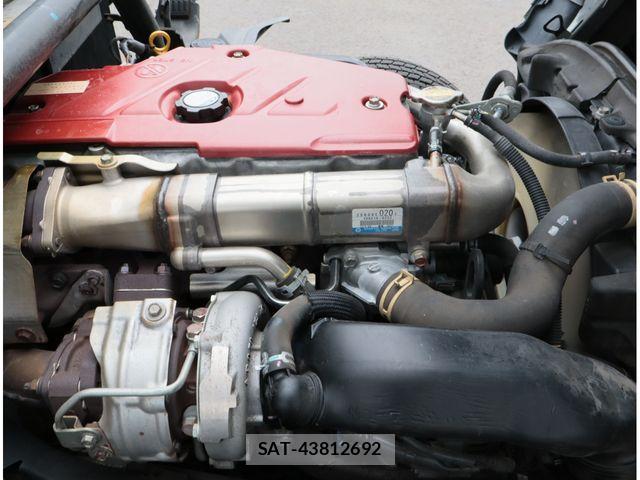 Hino DUTRO 2016-03 8870890-28