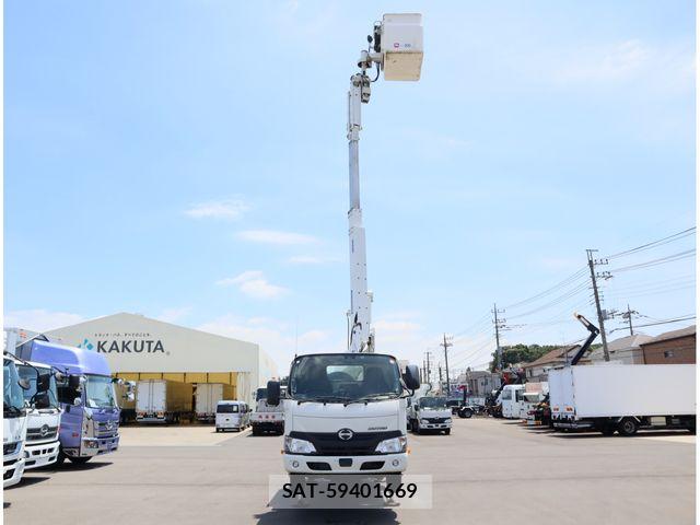 Hino DUTRO 2018-03 8870886-8