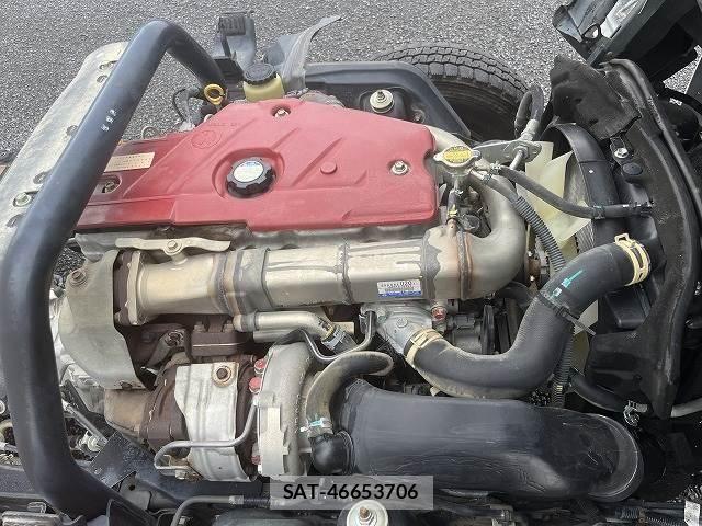 Hino DUTRO 2016-04 8870867-18