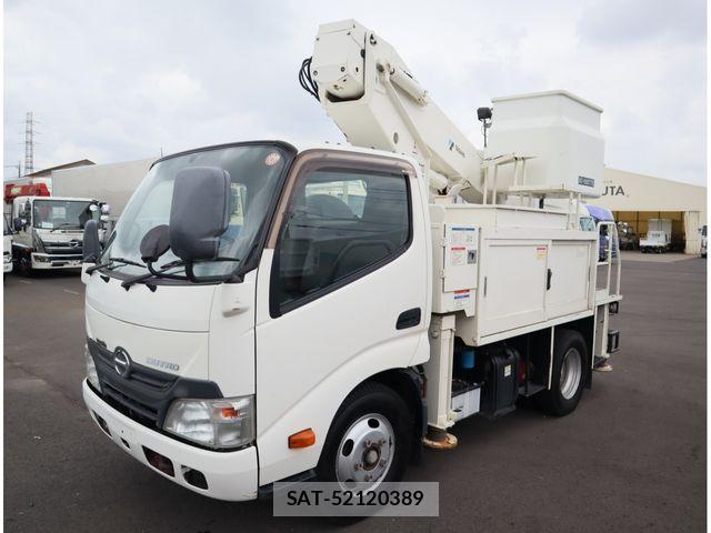 Hino DUTRO 2016-02 8870888-0