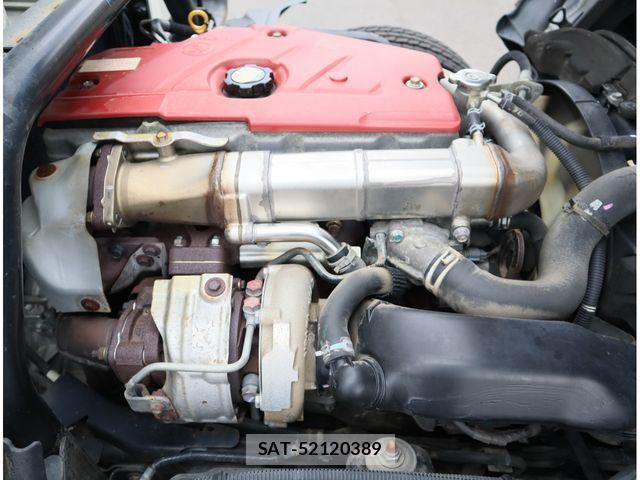 Hino DUTRO 2016-02 8870888-28