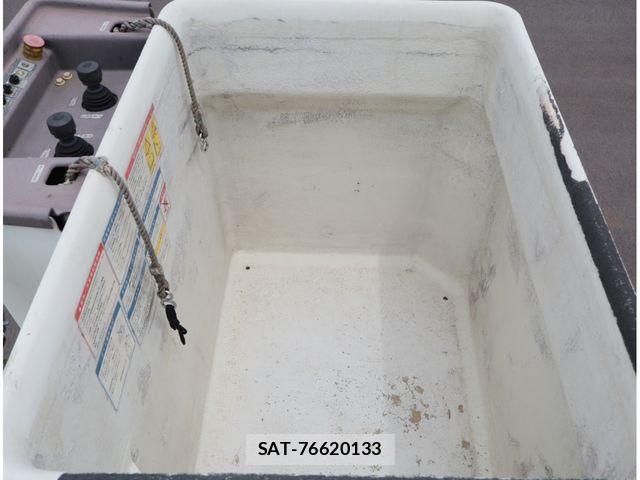 Hino DUTRO 2018-01 8870878-14