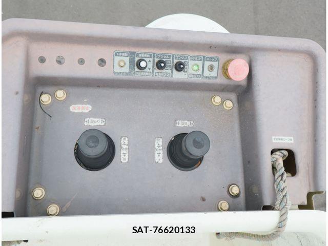 Hino DUTRO 2018-01 8870878-15