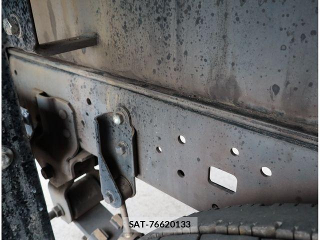 Hino DUTRO 2018-01 8870878-20