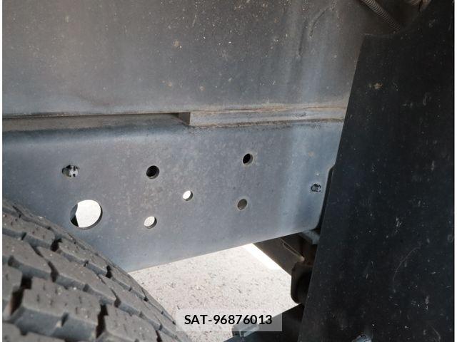 Hino DUTRO 2018-03 8870883-19