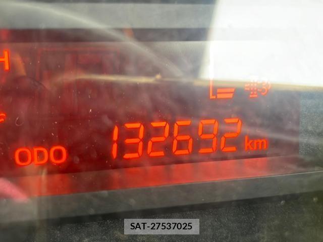 Hino DUTRO 2018-05 8870870-20