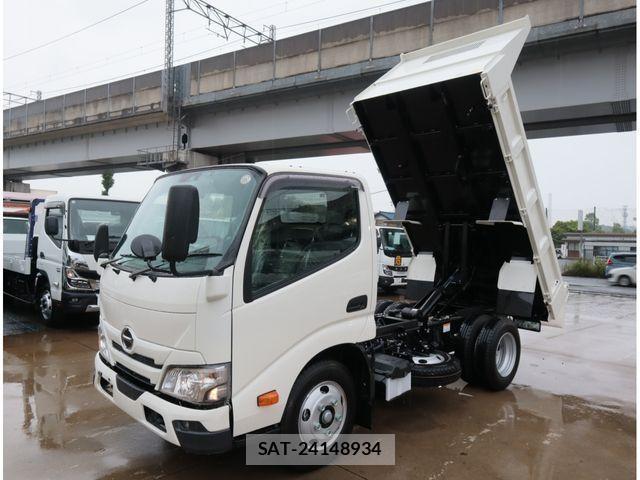 Hino DUTRO 2025-12 8870859-0