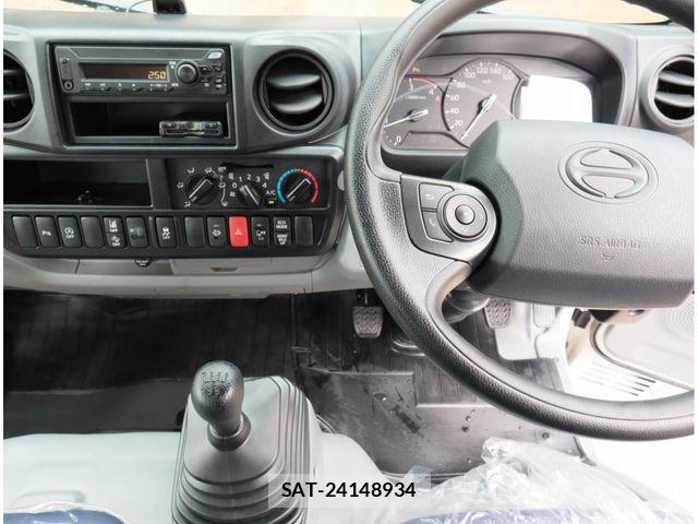 Hino DUTRO 2025-12 8870859-20
