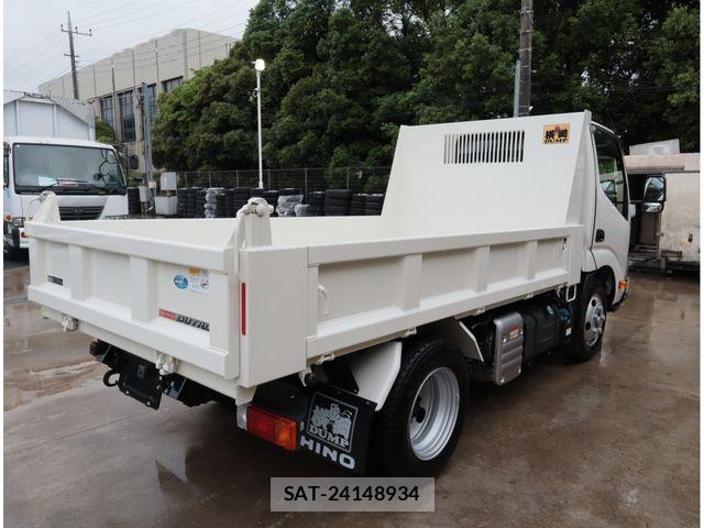Hino DUTRO 2025-12 8870859-2