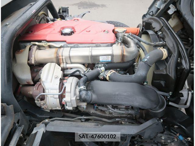 Hino DUTRO 2020-02 8870875-28
