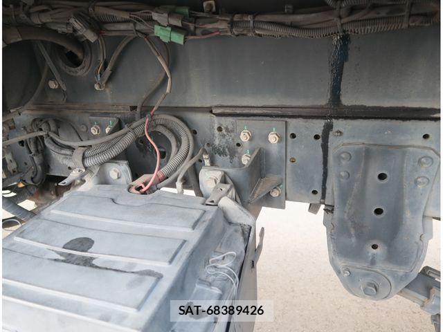 Hino DUTRO 2018-01 8870884-20