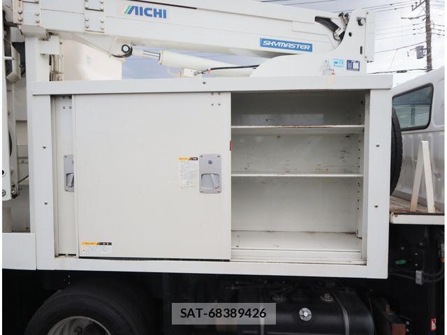 Hino DUTRO 2018-01 8870884-5