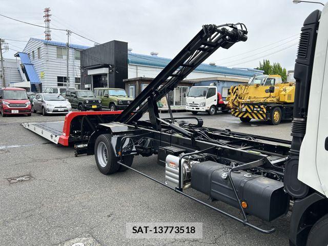 Hino DUTRO 2026-03 8870856-14