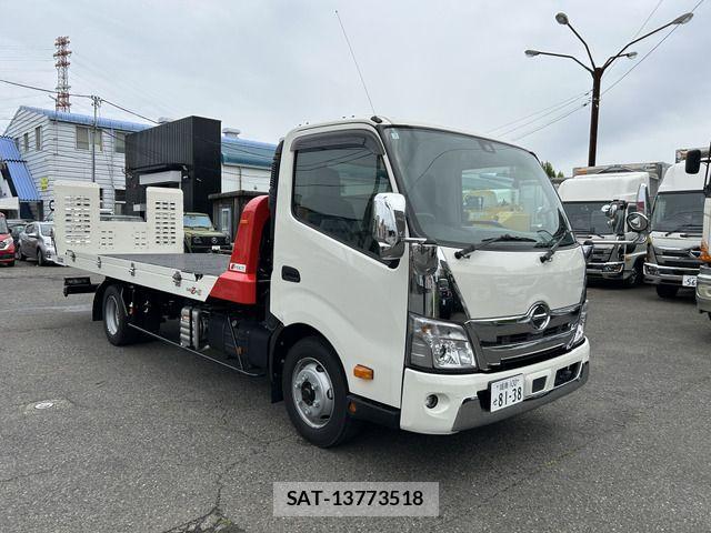 Hino DUTRO 2026-03 8870856-6
