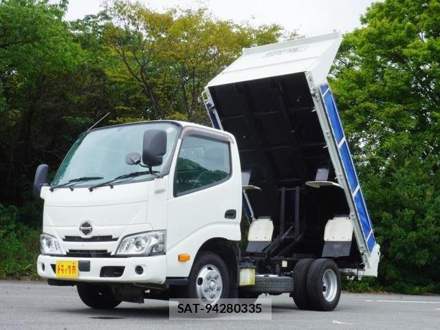 Hino DUTRO 2019-10 8870876-0