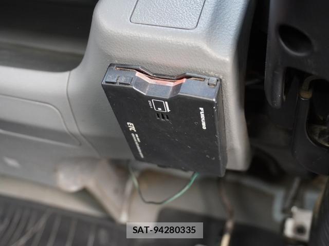 Hino DUTRO 2019-10 8870876-24