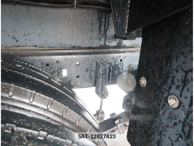 Hino DUTRO 2018-03 8870879-19