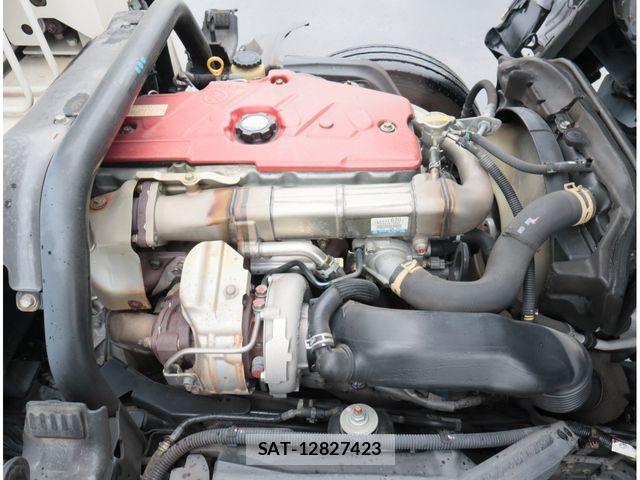 Hino DUTRO 2018-03 8870879-29