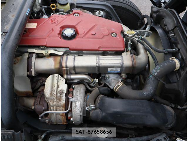 Hino DUTRO 2018-01 8870868-29