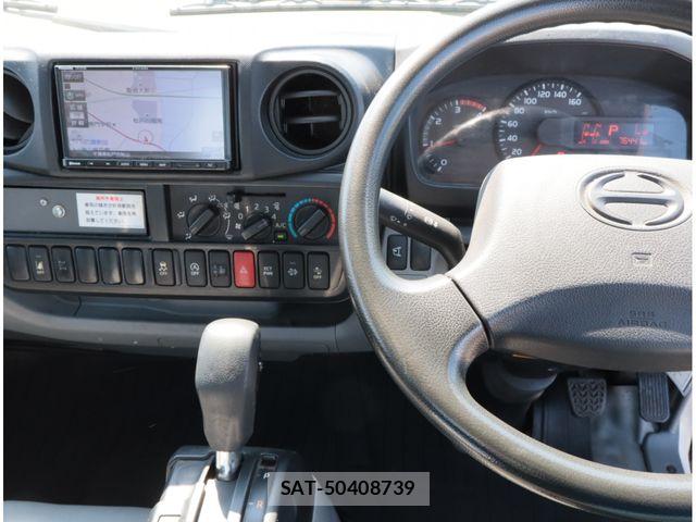 Hino DUTRO 2018-01 8870881-23
