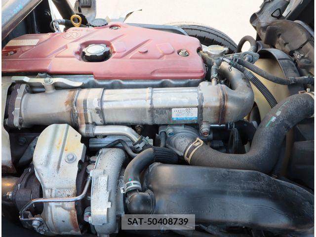 Hino DUTRO 2018-01 8870881-28