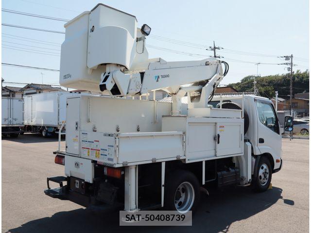 Hino DUTRO 2018-01 8870881-2