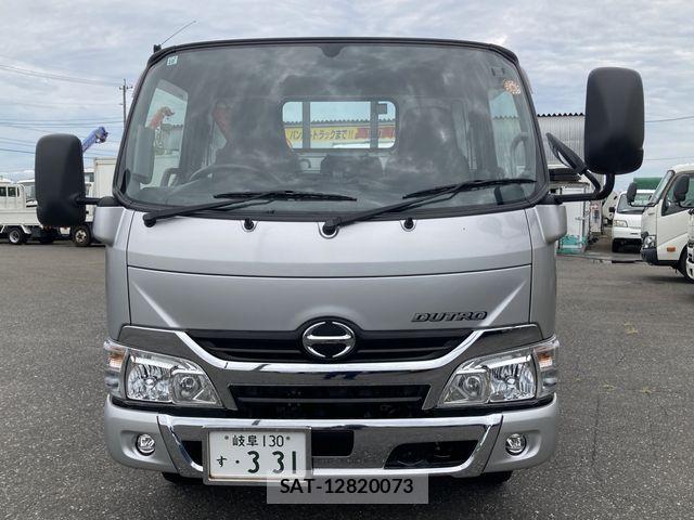 Hino DUTRO 2016-10 8879561-20