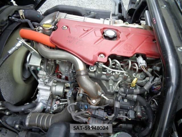 Hino DUTRO 2021-09 8879569-3