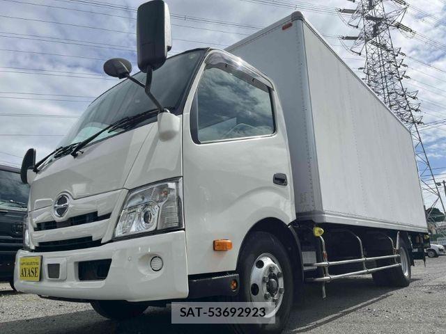 Hino DUTRO 2022-01 8879549-0