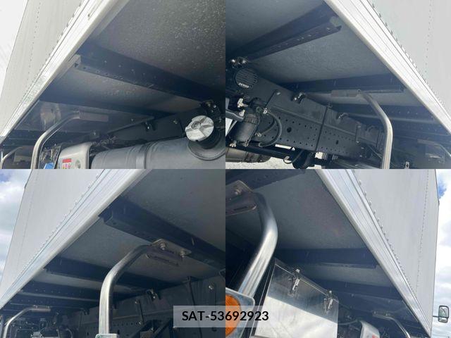 Hino DUTRO 2022-01 8879549-11