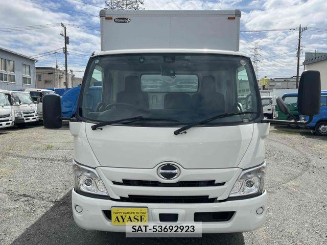Hino DUTRO 2022-01 8879549-1