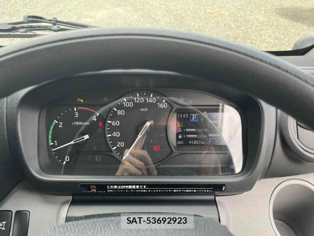 Hino DUTRO 2022-01 8879549-19